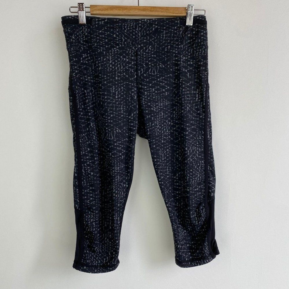 LULULEMON Pattern Crop Legging